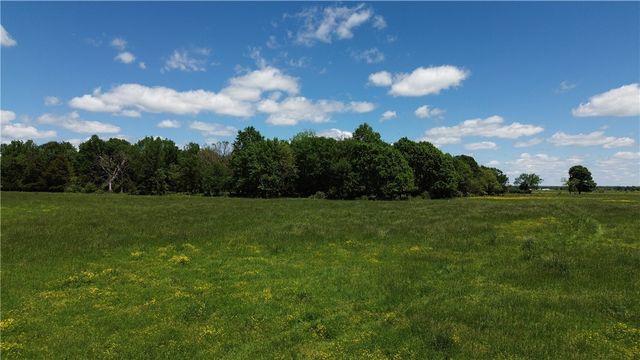 Ruby Hall Road, Gentry, AR 72734