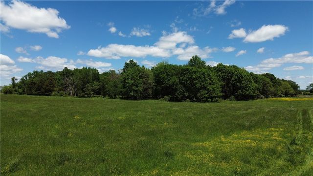 Ruby Hall Road, Gentry, AR 72734