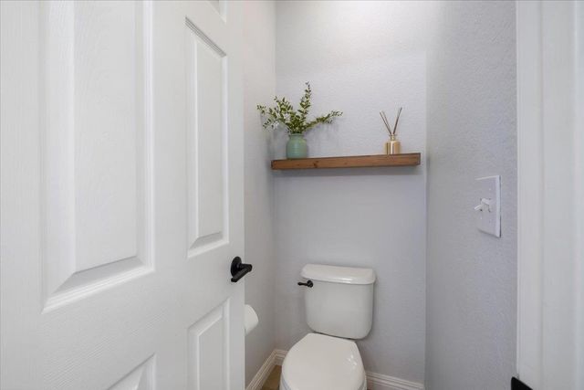173 Cornstone Way, Manteca, CA 95336
