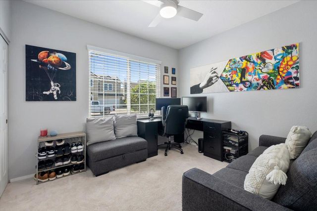 173 Cornstone Way, Manteca, CA 95336