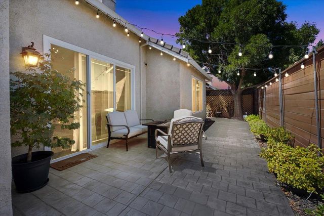 173 Cornstone Way, Manteca, CA 95336