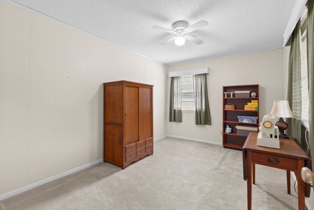 2810 Tanglewood Drive, Commerce, TX 75428
