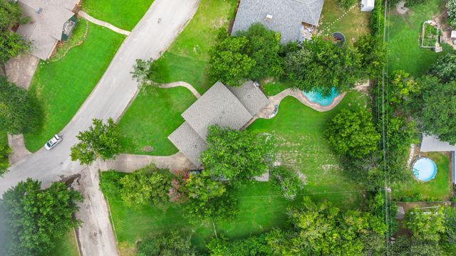 2810 Tanglewood Drive, Commerce, TX 75428