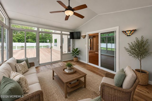 18 Peach Tree Street, Jackson, NJ 08527