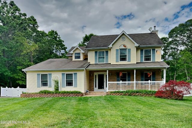 18 Peach Tree Street, Jackson, NJ 08527