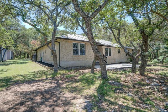 310 remington dr, Bergheim, TX 78004