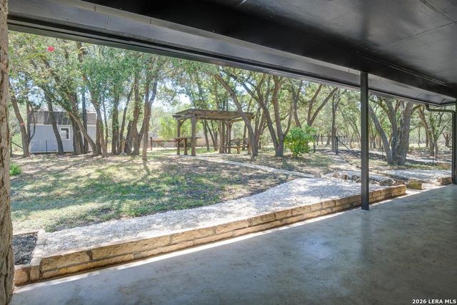 310 remington dr, Bergheim, TX 78004