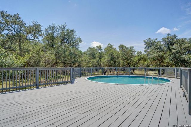 310 remington dr, Bergheim, TX 78004