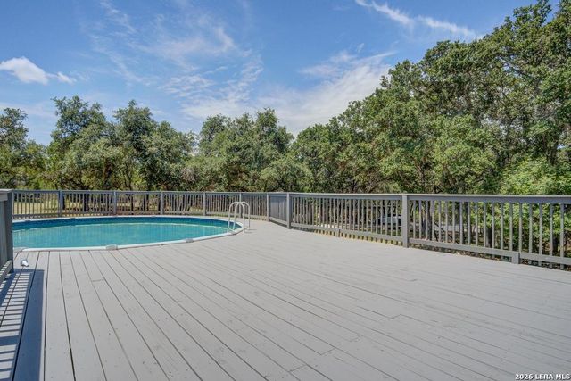 310 remington dr, Bergheim, TX 78004