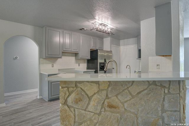 310 remington dr, Bergheim, TX 78004