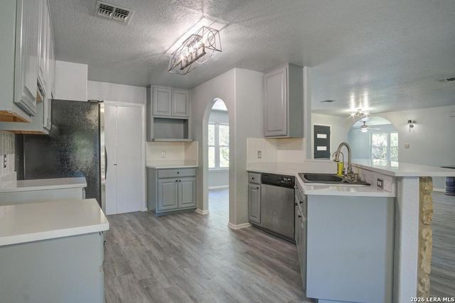 310 remington dr, Bergheim, TX 78004