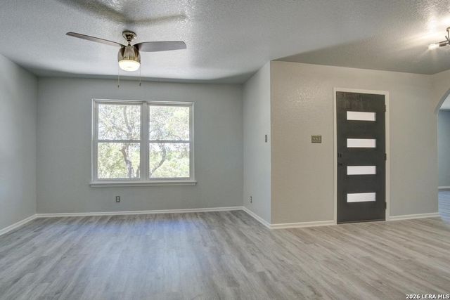 310 remington dr, Bergheim, TX 78004