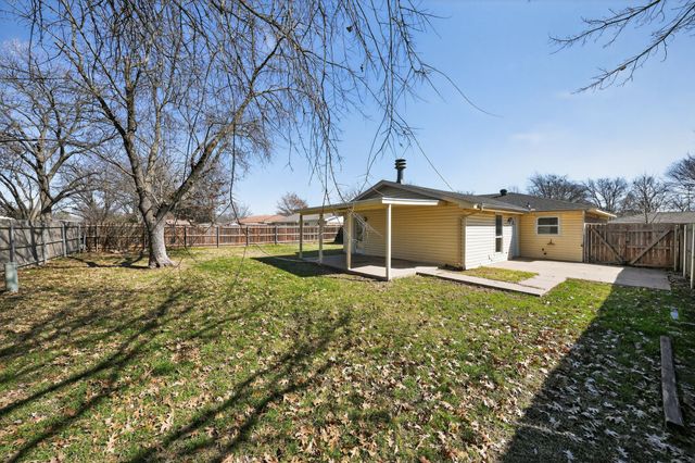 712 Sue Ann Lane, Burleson, TX 76028