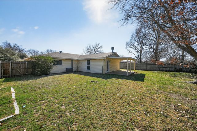 712 Sue Ann Lane, Burleson, TX 76028