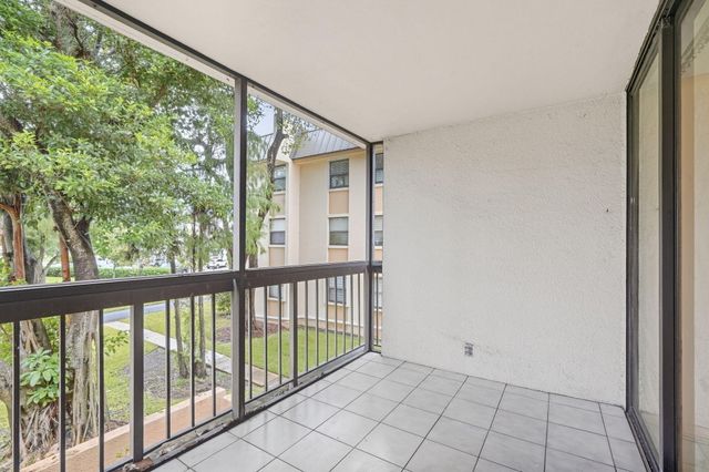 8425 Forest Hills Drive 205, Coral Springs, FL 33065