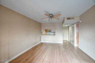 3033 E DEVONSHIRE Avenue 3032, Phoenix, AZ 85016