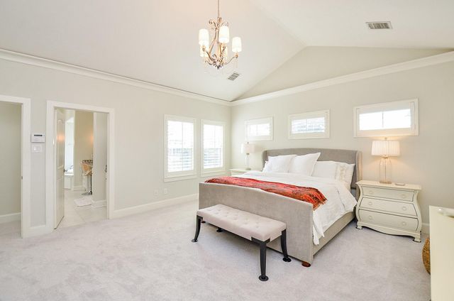 4625 Maple Street, Bellaire, TX 77401