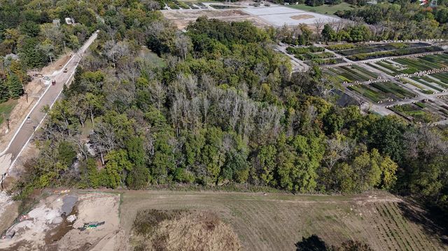 7697 Bale Kenyon Road, Lewis Center, OH 43035