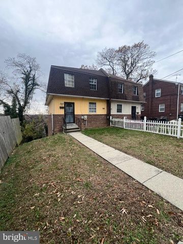 157 WILMINGTON PL SE, Washington, DC 20032