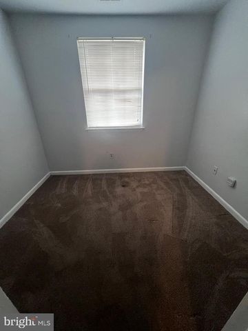 157 WILMINGTON PL SE, Washington, DC 20032