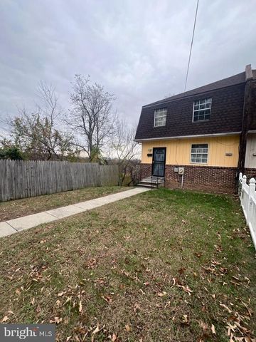 157 WILMINGTON PL SE, Washington, DC 20032