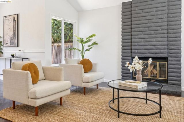 2253 Freshwater Court, Martinez, CA 94553