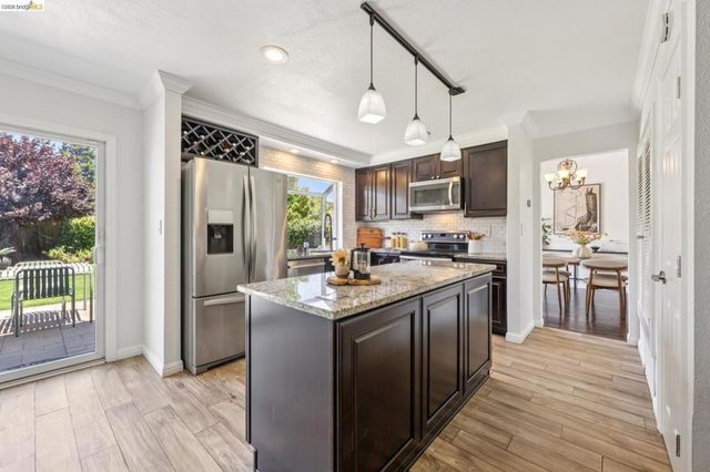 2253 Freshwater Court, Martinez, CA 94553