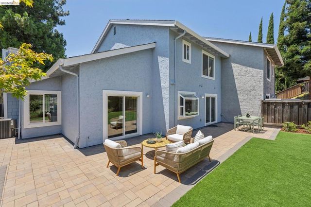 2253 Freshwater Court, Martinez, CA 94553