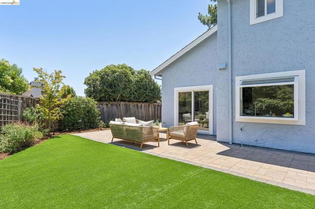 2253 Freshwater Court, Martinez, CA 94553