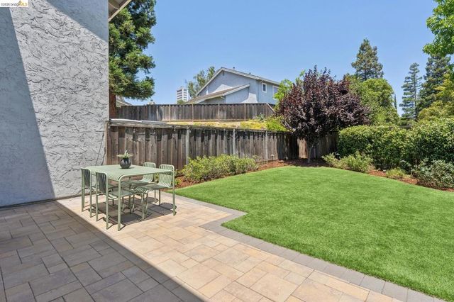 2253 Freshwater Court, Martinez, CA 94553