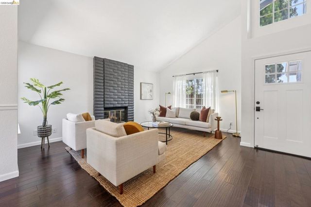 2253 Freshwater Court, Martinez, CA 94553