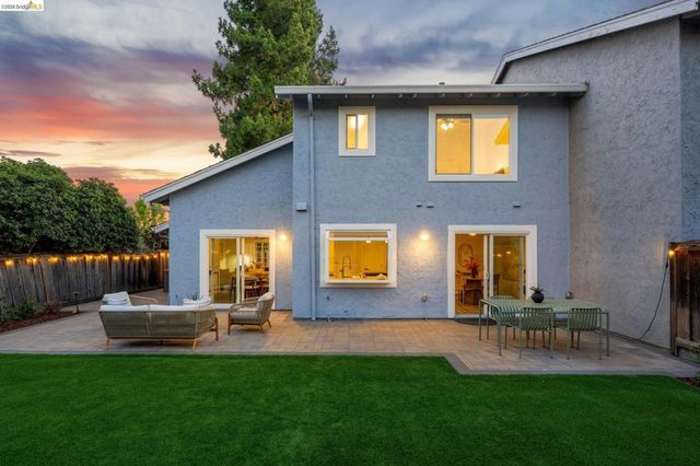 2253 Freshwater Court, Martinez, CA 94553