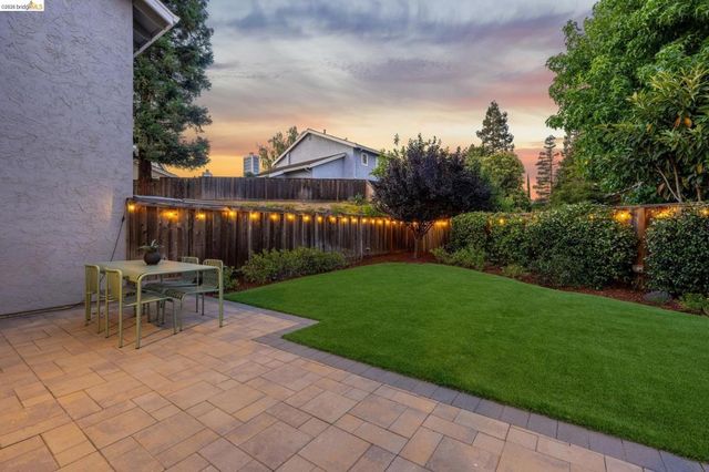 2253 Freshwater Court, Martinez, CA 94553