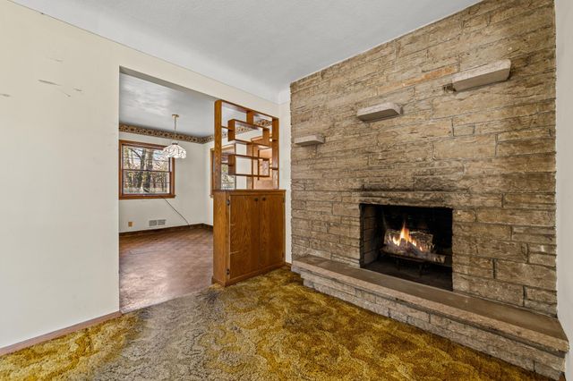 4243 Douglas Drive N, Crystal, MN 55422