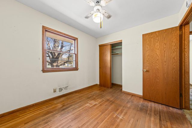 4243 Douglas Drive N, Crystal, MN 55422