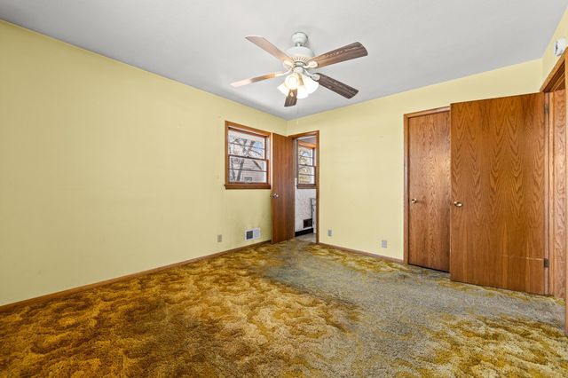 4243 Douglas Drive N, Crystal, MN 55422