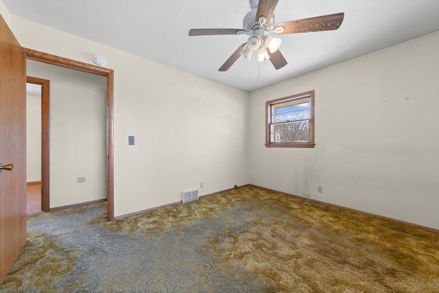 4243 Douglas Drive N, Crystal, MN 55422