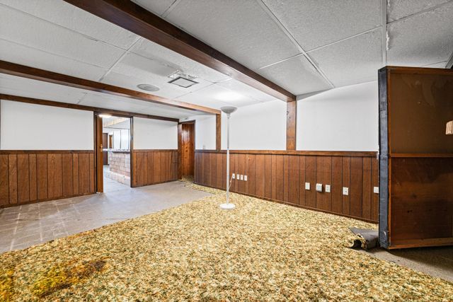 4243 Douglas Drive N, Crystal, MN 55422