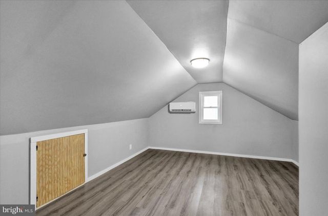 140 PENNWYN PL, Reading, PA 19607
