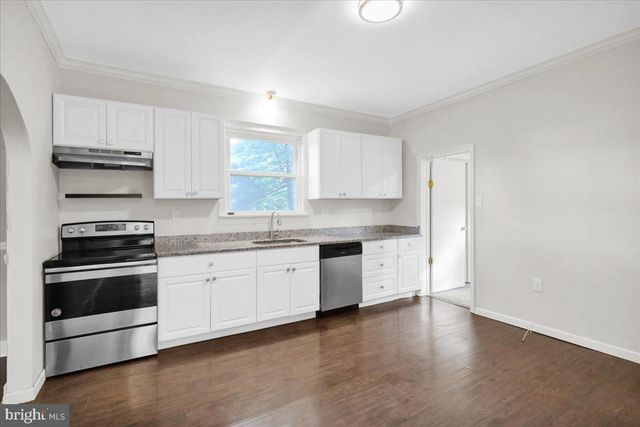 140 PENNWYN PL, Reading, PA 19607