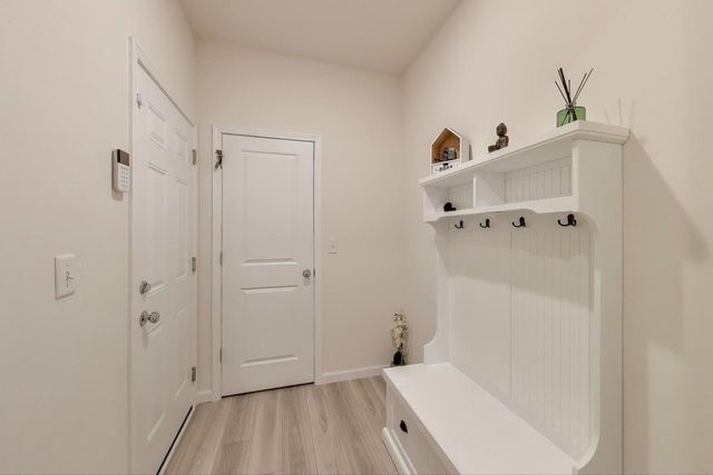 3374 Sage Circle, Mundelein, IL 60060