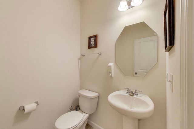 3374 Sage Circle, Mundelein, IL 60060