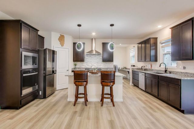 3374 Sage Circle, Mundelein, IL 60060