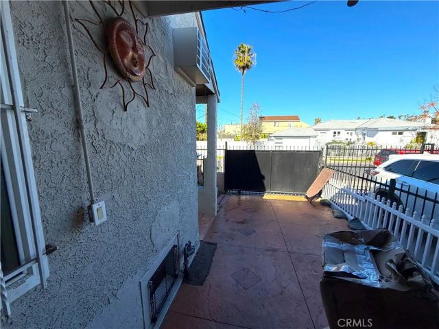 3008 W 30th, Los Angeles, CA 90018