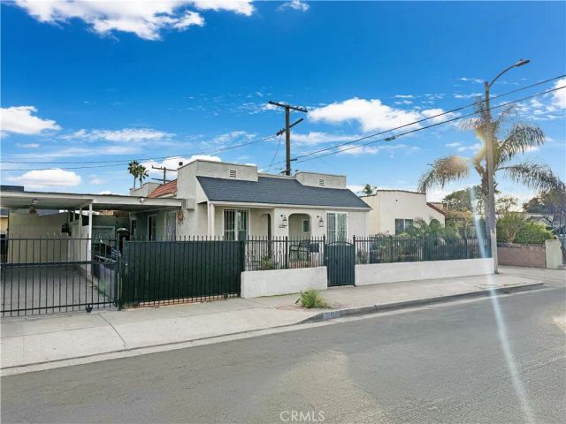 3008 W 30th, Los Angeles, CA 90018