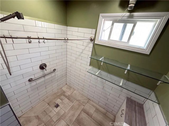 3008 W 30th, Los Angeles, CA 90018