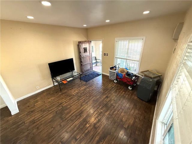 3008 W 30th, Los Angeles, CA 90018