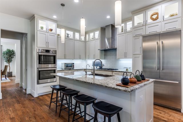 3755 Northview Lane, Dallas, TX 75229