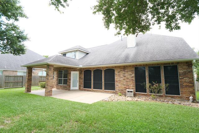 22719 Sierra Lake Court, Katy, TX 77494