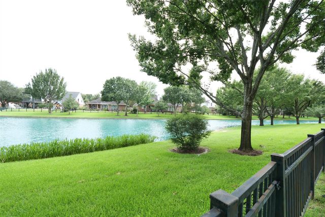 22719 Sierra Lake Court, Katy, TX 77494